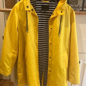 Banana Republic Raincoat with snap closures and hood. Great condition!